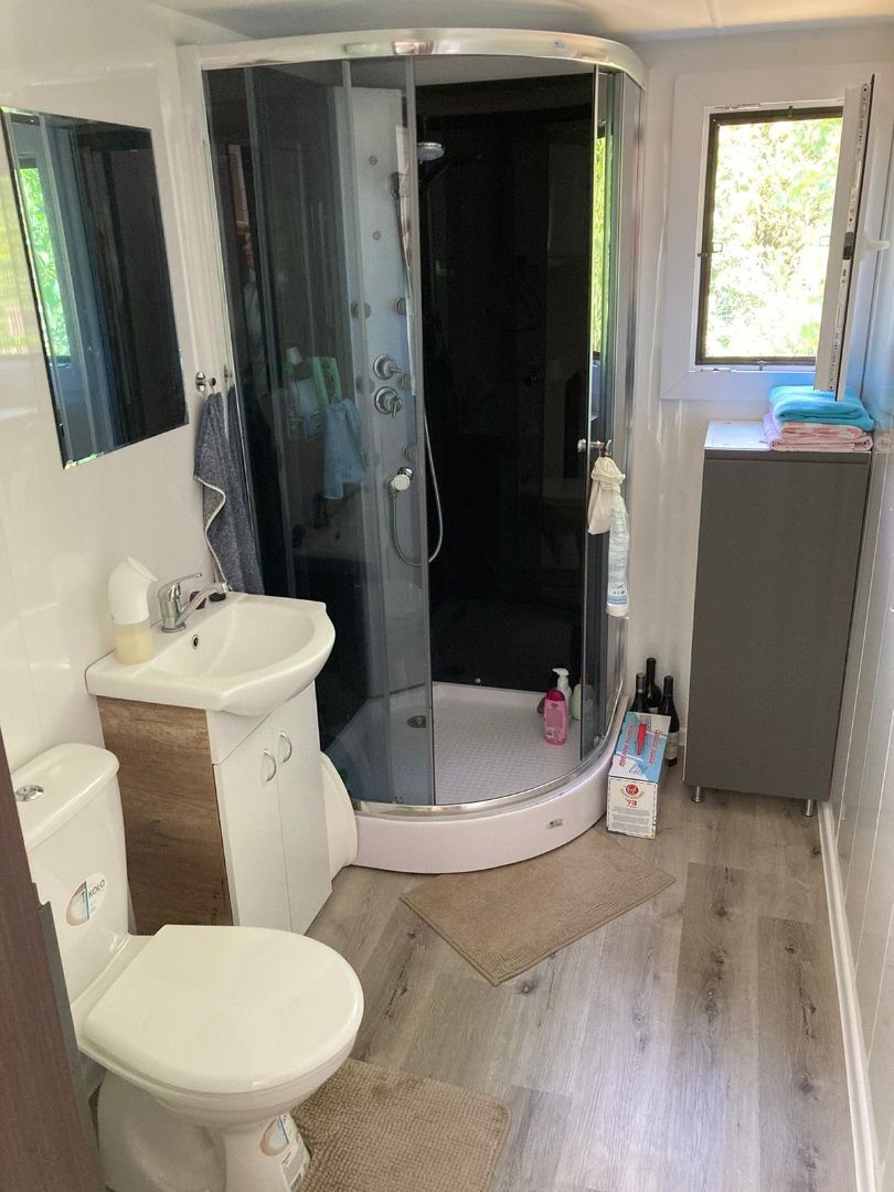 Na predaj pozemok s rekreačnou chalupou - 8