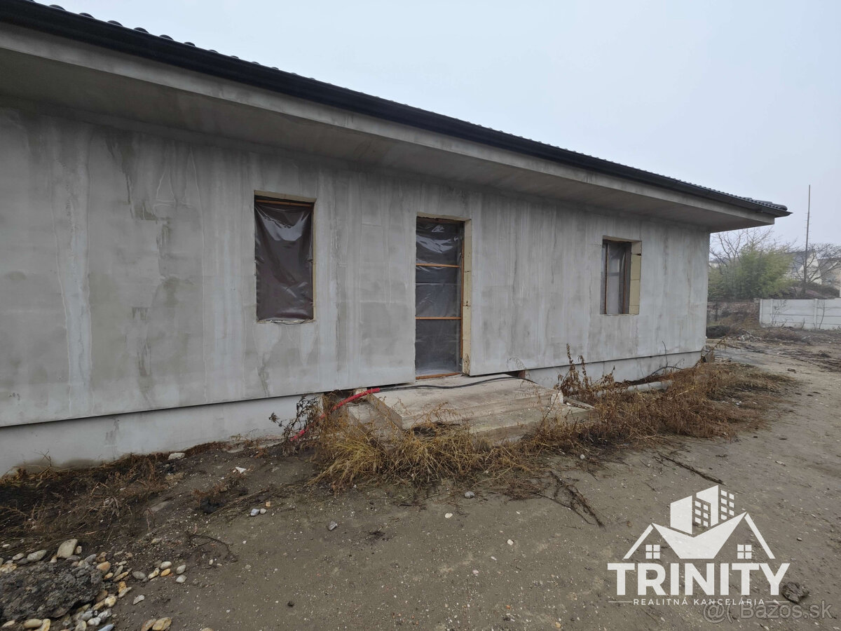 Na predaj novostavba 4-izbového rodinného domu s garážou a t - 8