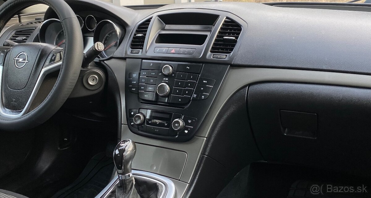 Predám Opel Insignia Combi S/T 2.0 CDTI. R.v. 2013 Kup SR - 8