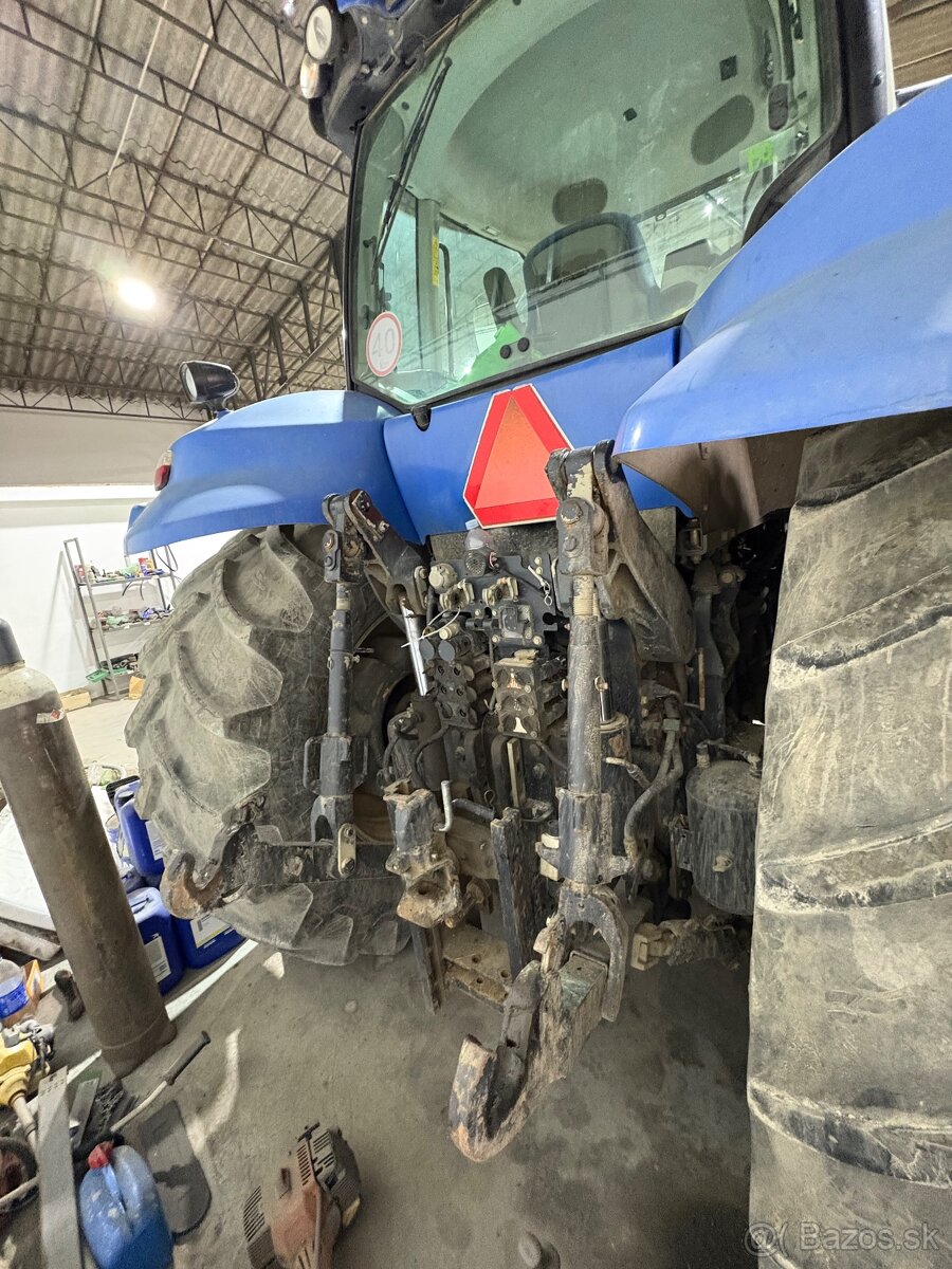 Predam traktor New Holland T8.360 - 8