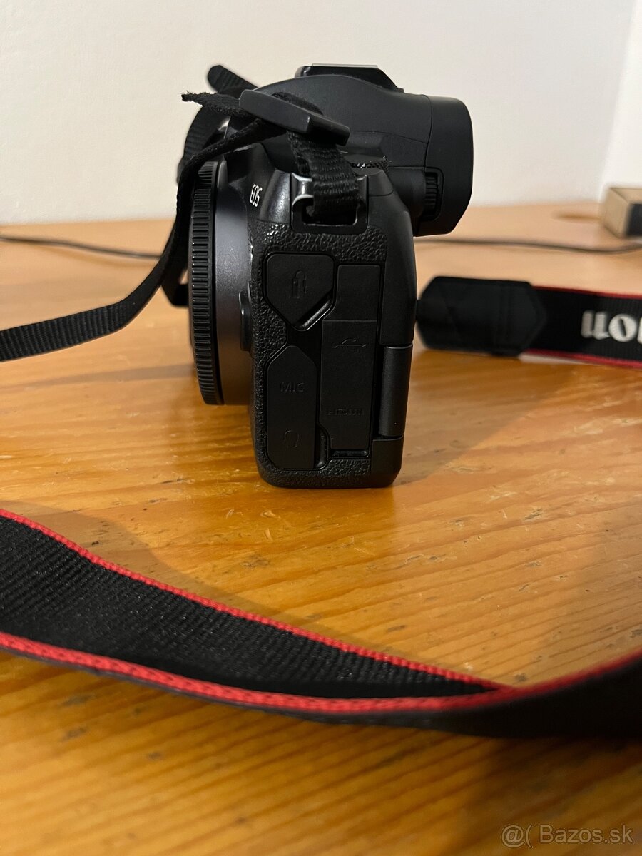 Canon EOS R + Battery grip - 8