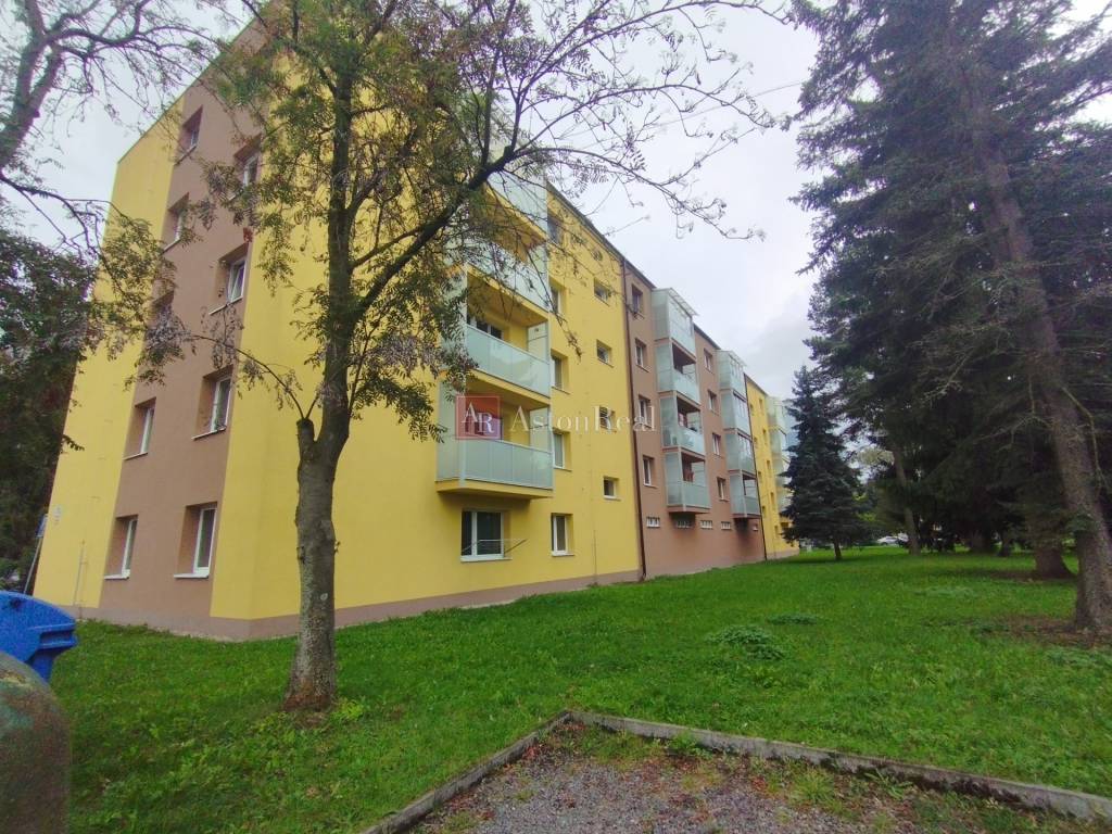 PREDAJ 2 izbový byt 50 m2, Nábrežie - Liptovský Mikuláš - 8