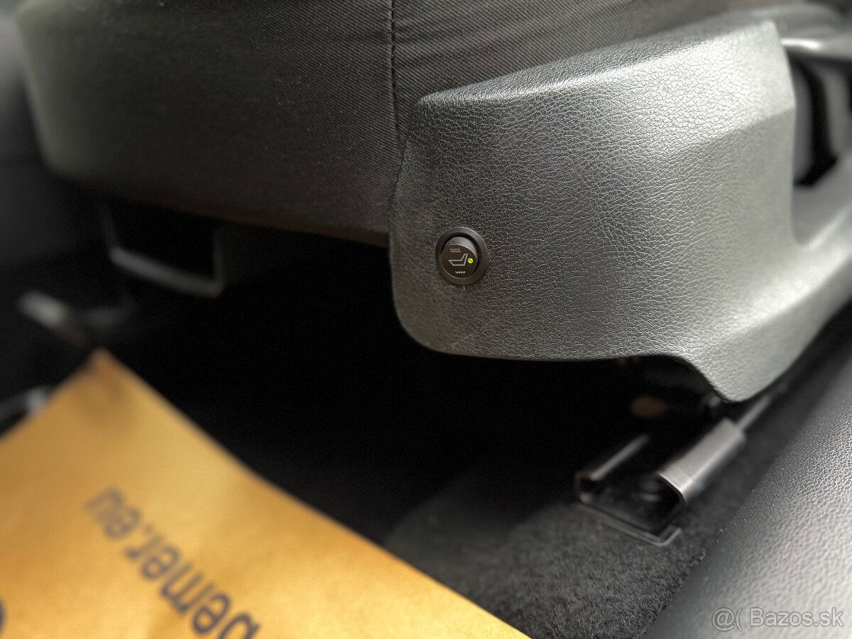 Škoda Octavia Combi 1.6 TDI Elegance - 8