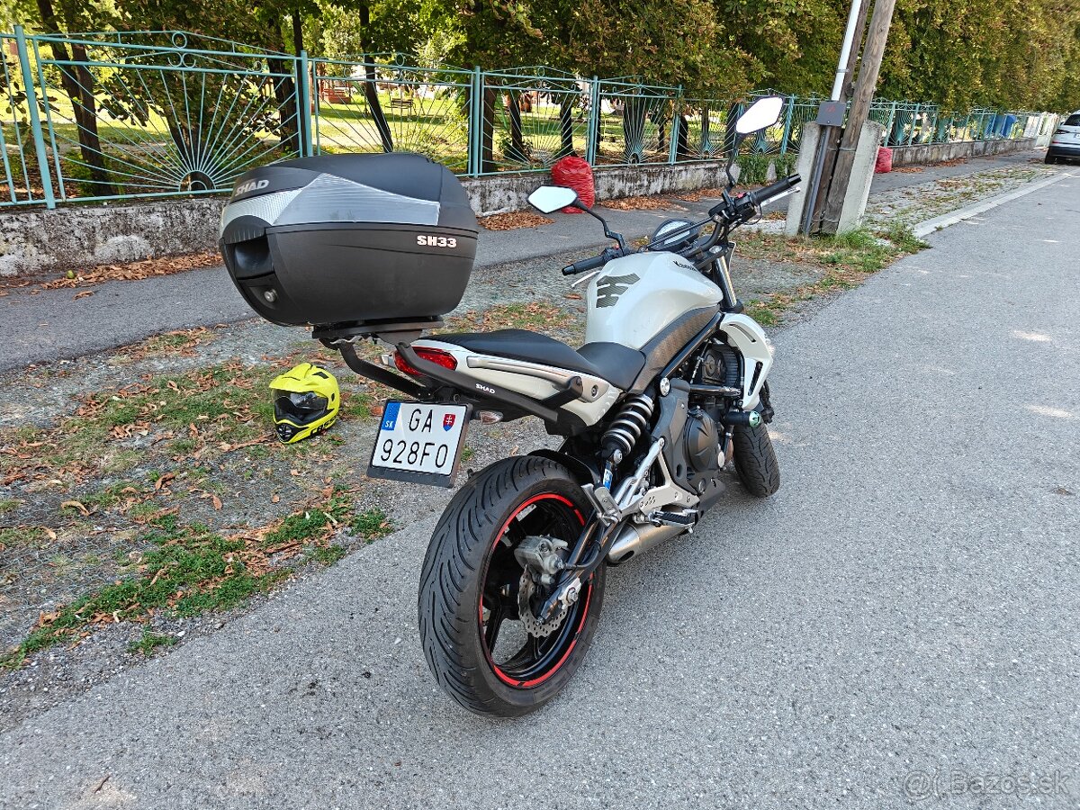 Kawasaki ER6N - 8