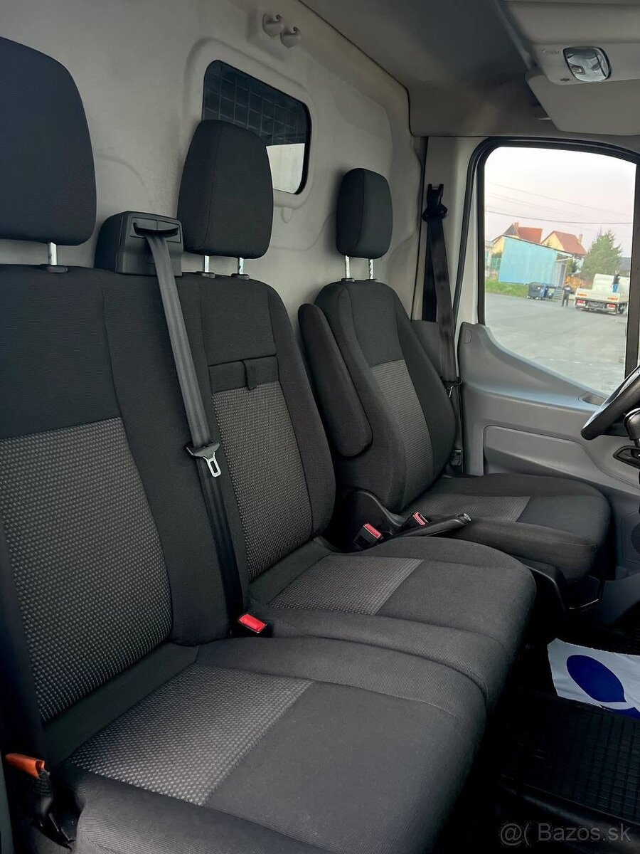 FORD TRANSIT 2.2 TDCi 92 kW L3H2 MANUÁL 2016 - 8