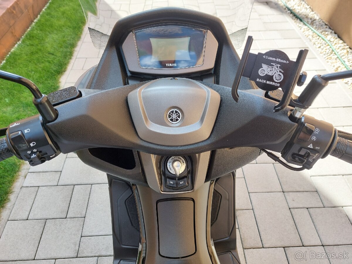 Yamaha nmax 125 - 8