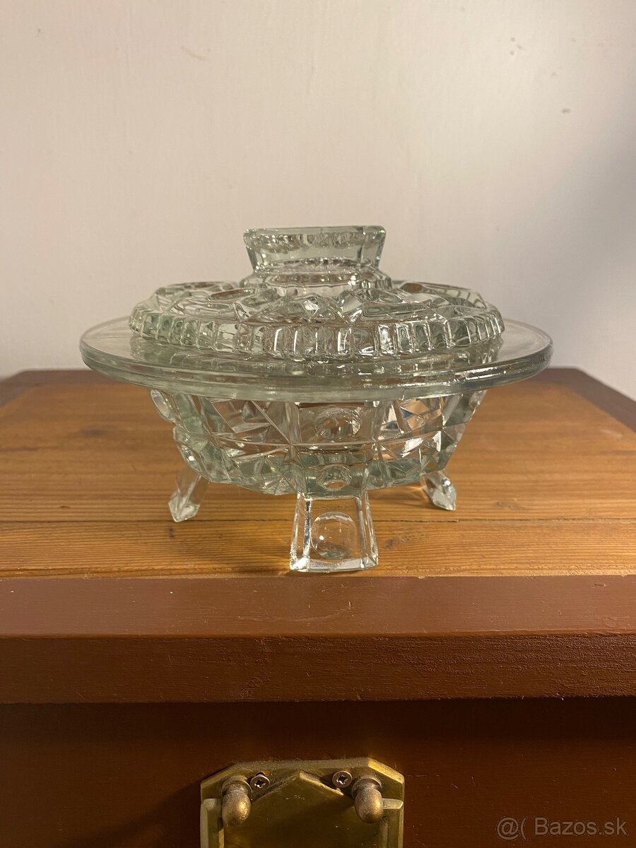 Sklenene dozy a svietniky - 8