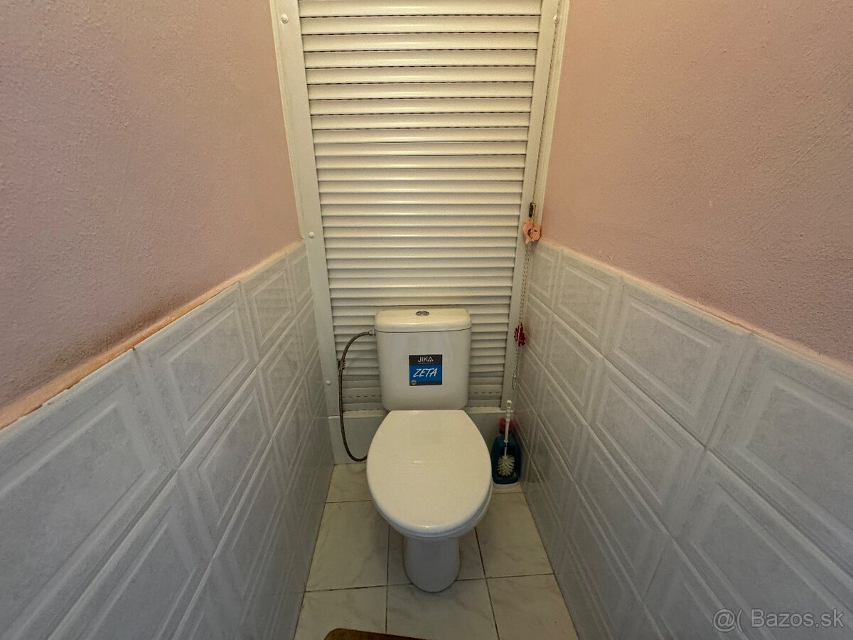 Na predaj 4-izbový byt s balkónom - 8