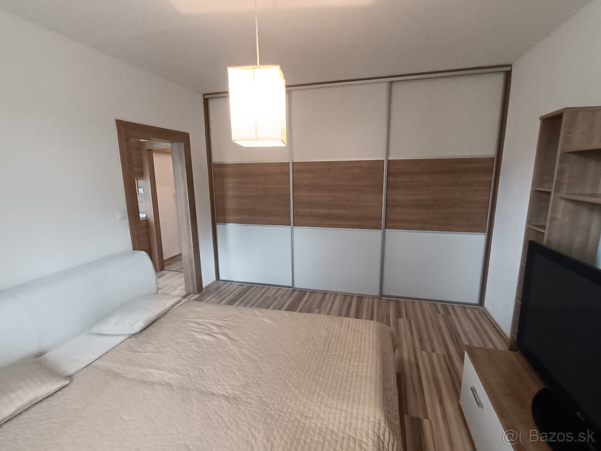 Prenájom 1 izbový byt , M.R.Štefánika , Levice - 8