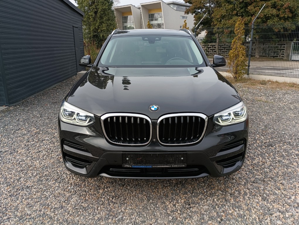 BMW X3 xDrive30d Luxury Line A/T - 8