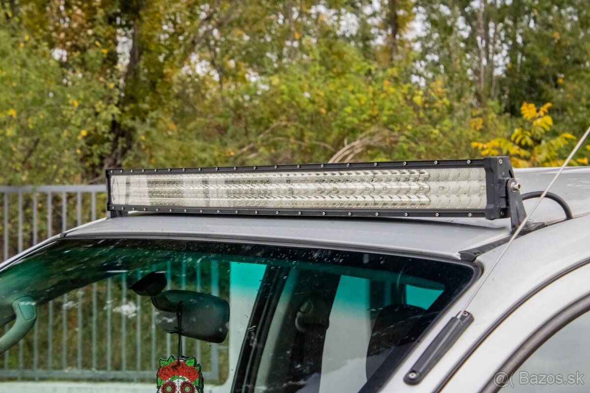 Toyota Hilux DC 3.0 4x4 - 8