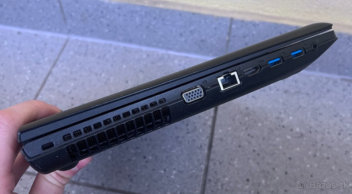 Lenovo G505 / AMD E1 / 8GB RAM / 128GB SSD / 15.6" - 8