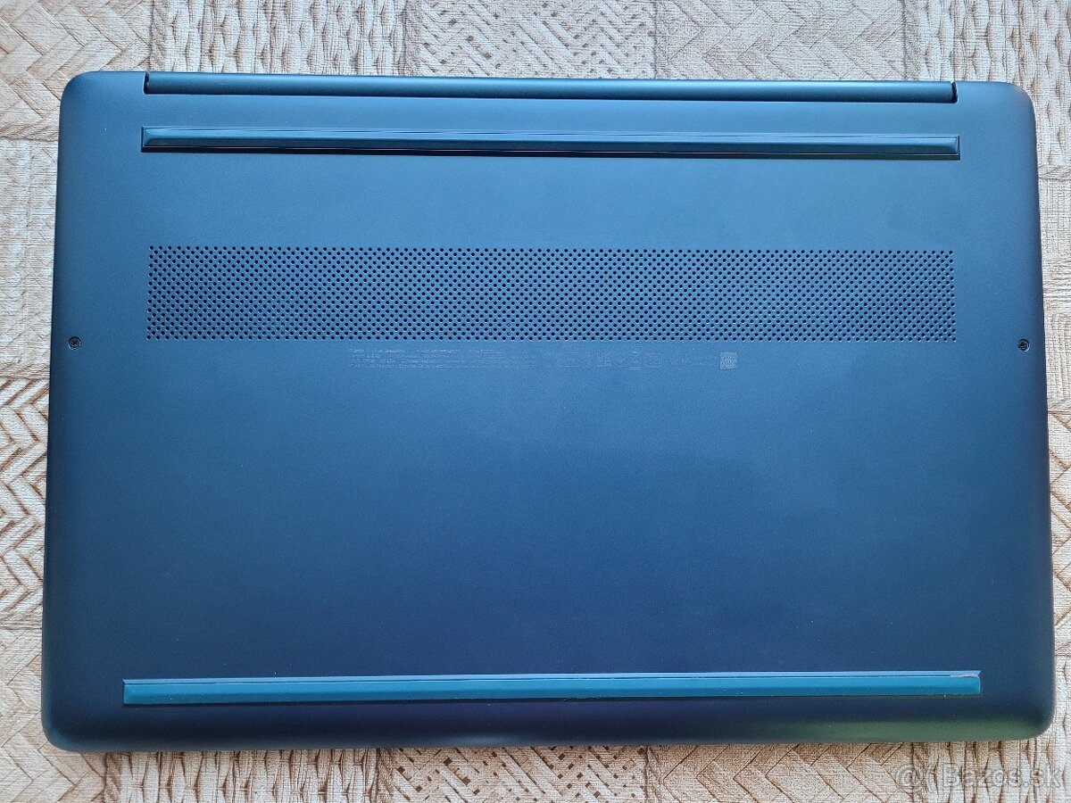 HP 15 FHD, Ryzen 5 5500, ssd, zlava -55%, ZV, BB, LC - 8