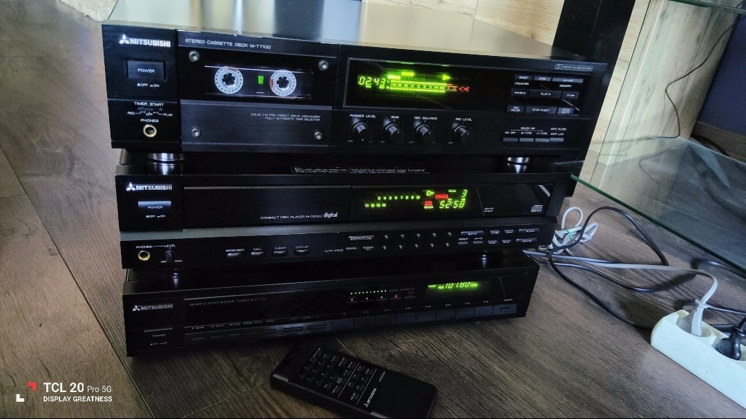 Mitsubishi M-T7100 - 8