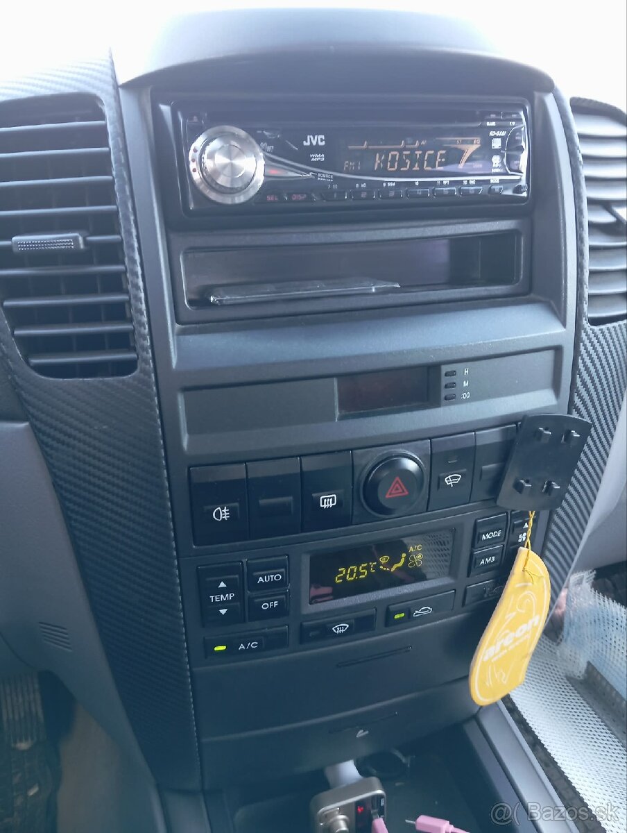Kia Sorento 2.5 CRDI - 8