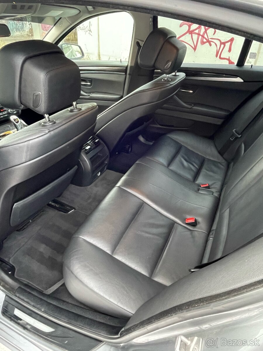 BMW 5 F10 525d X-drive / AT - 8