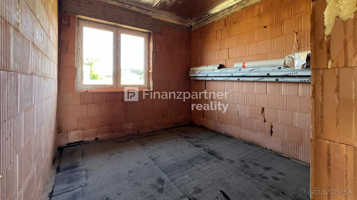 4 izbový rodinný dom, pozemok 600 m², Malý Lapáš, Nitra - 8