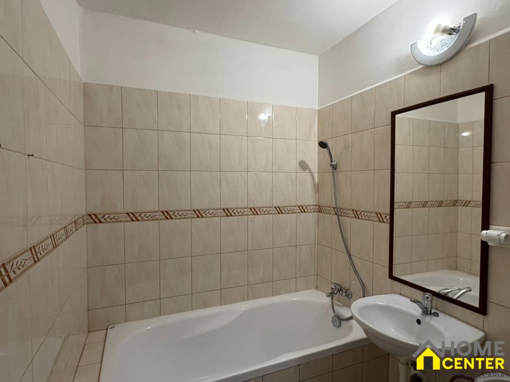 NA PRENÁJOM 1 izbový zrekonštruovaný byt v Komárne - 8