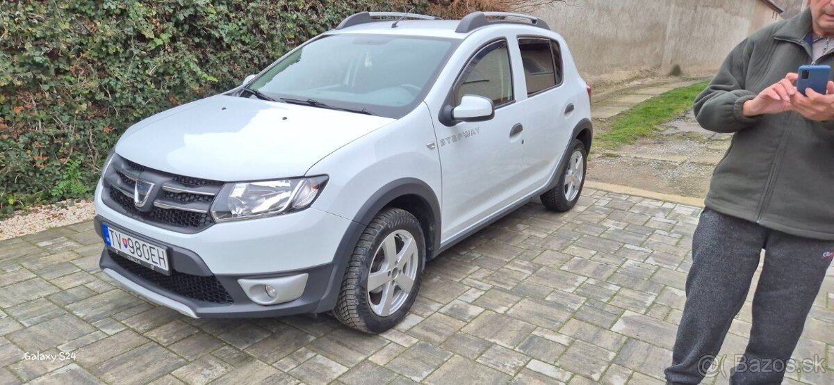 Sandero Stepway - 8