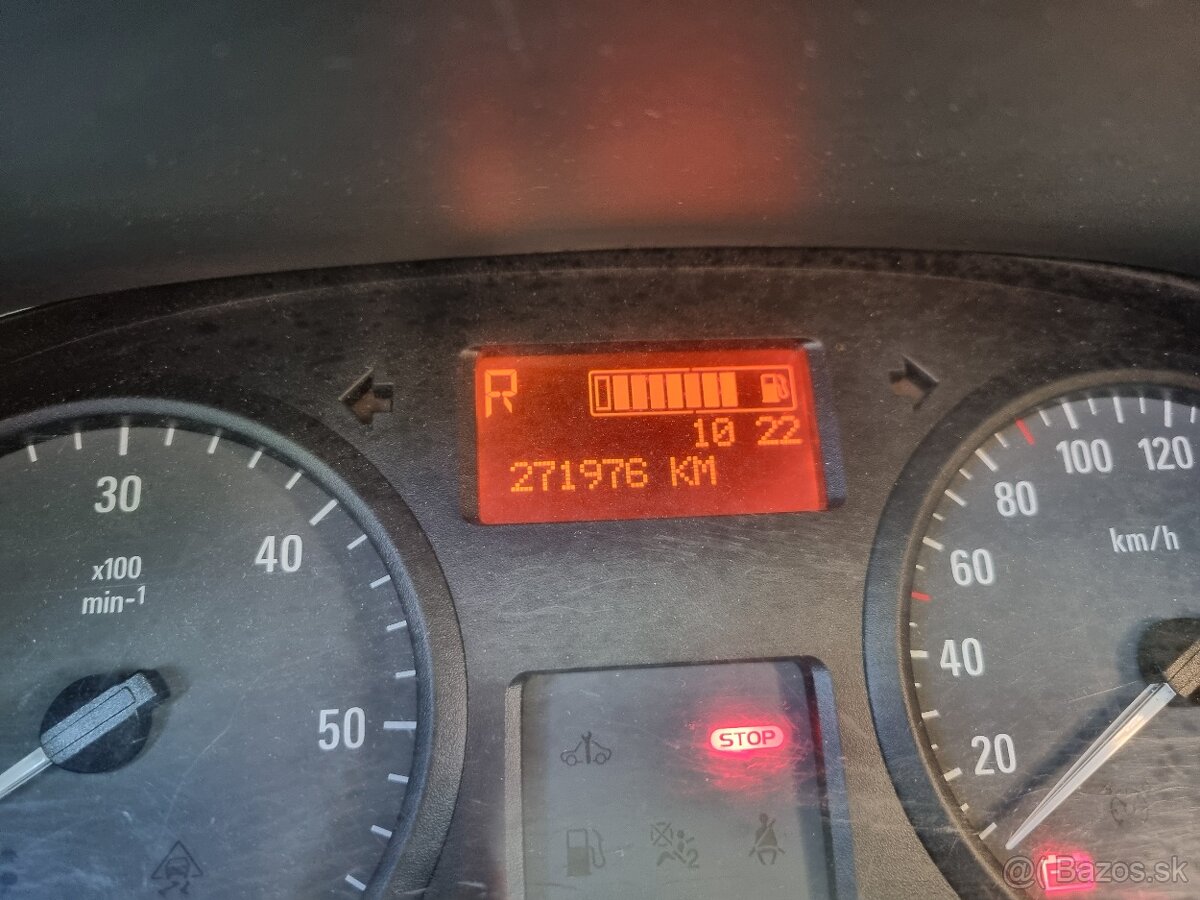 Opel vivaro - 8