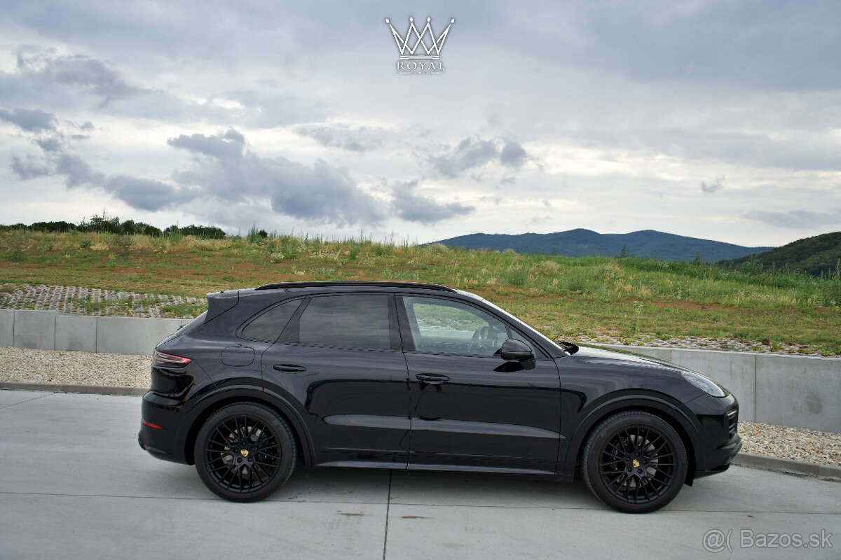 Porsche Cayenne GTS 4.0 V8 Black Edition DPH - 8