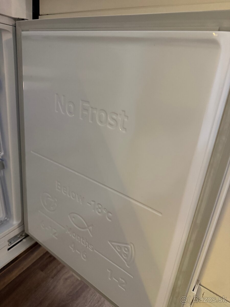 Chladnička Samsung - 8