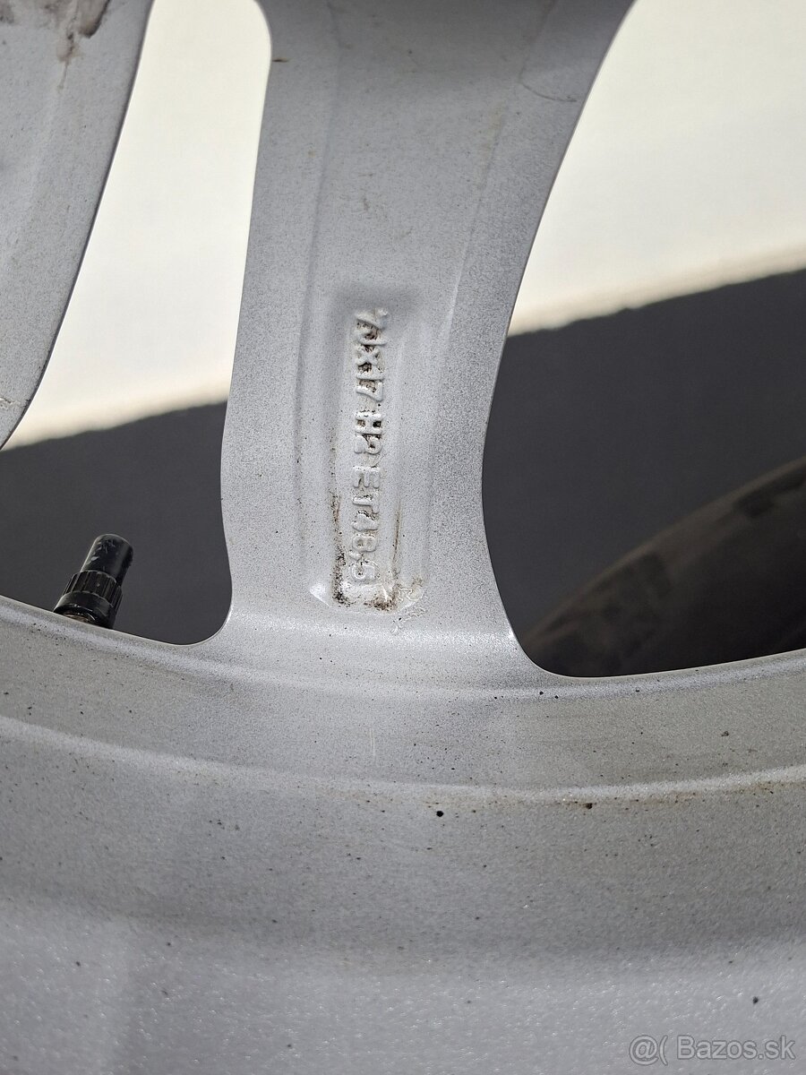 Mercedes R17 Original - 8