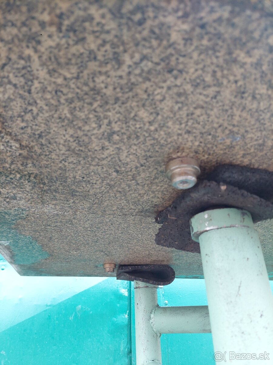 Litinová a kameninová rýsovací deska - 8