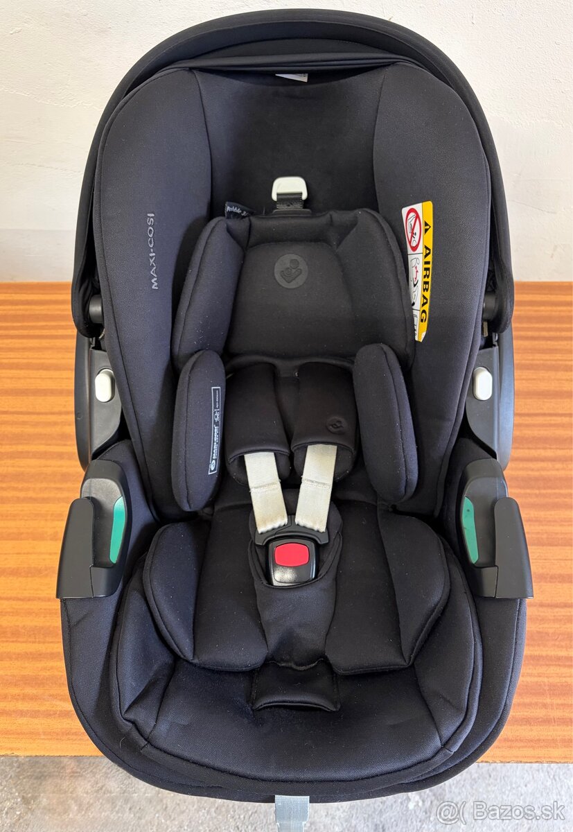 Autosedačka Maxi-cosi Pebble 360 čierna - 8