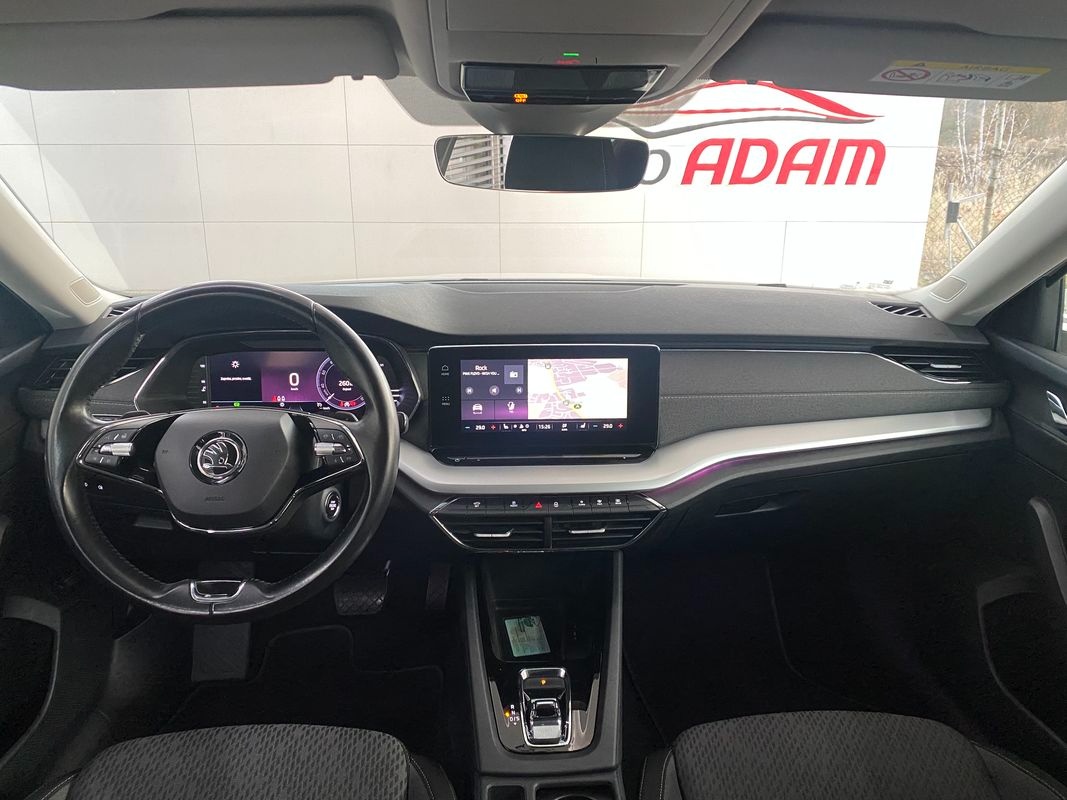 Škoda Octavia Combi 2.0 TDI DSG Style 110 kW - 8