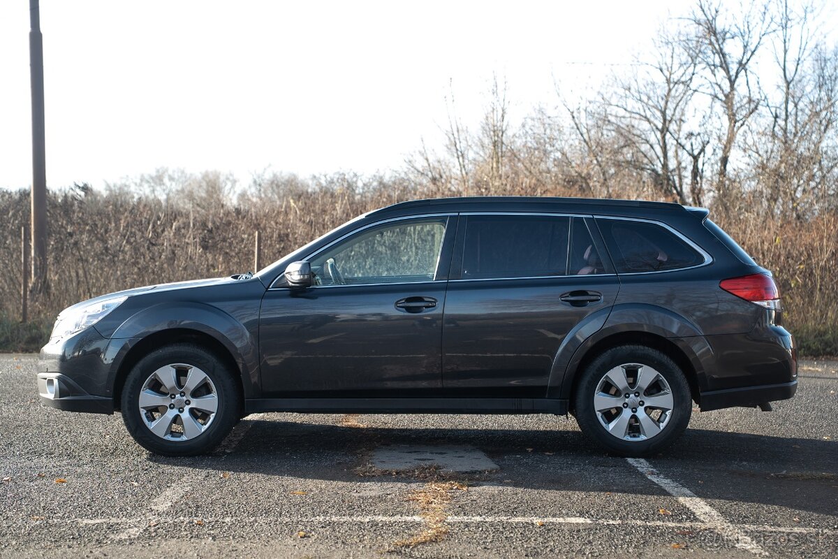 Subaru Outback 2.5 CVT AWD - 8
