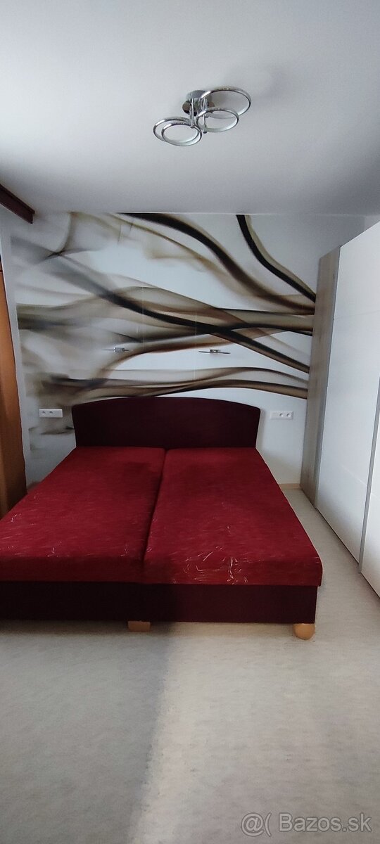 Predaj / Prenájom - 2,5 izbový byt - 8