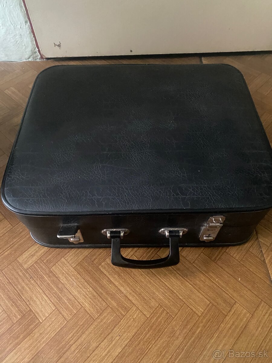 Písacie stroje CONSUL v originál kufry. - 8