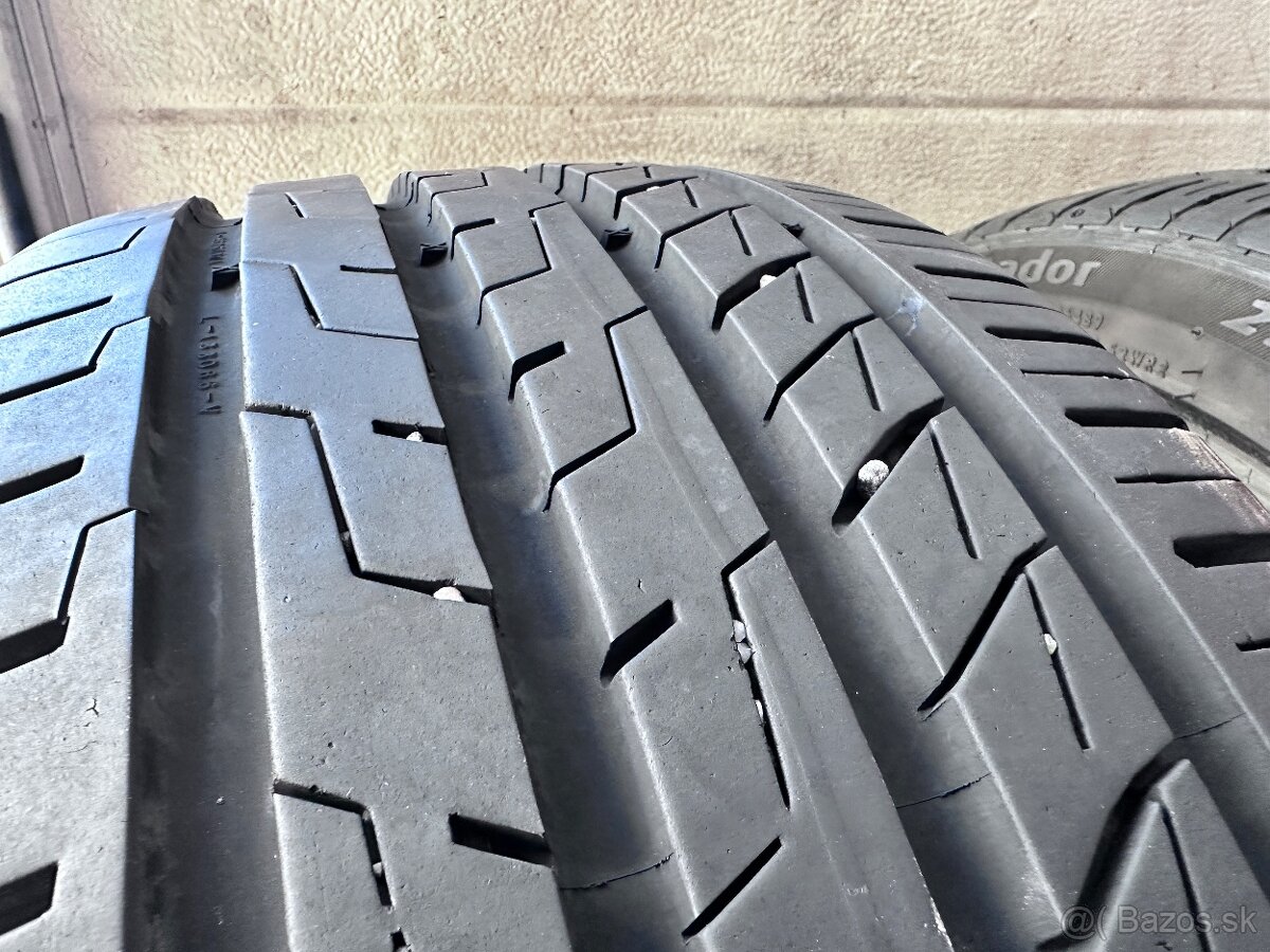 215/40R17 letne - 8