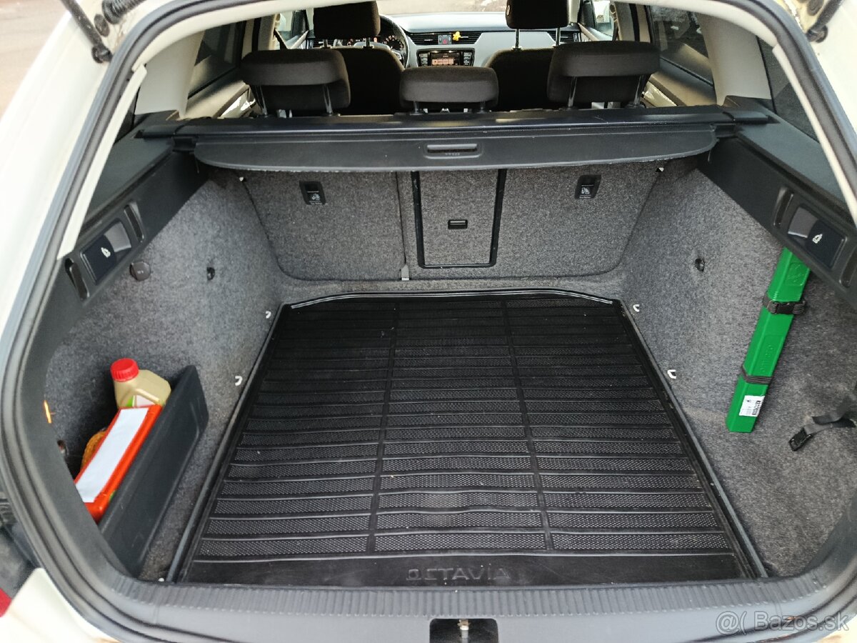 Škoda Octavia combi 1.6 - 8