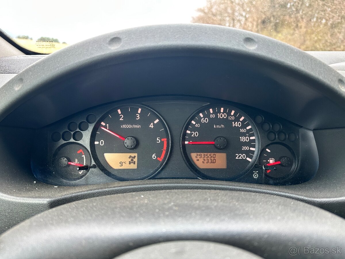 Nissan Navara D40 r.v2008 - 8