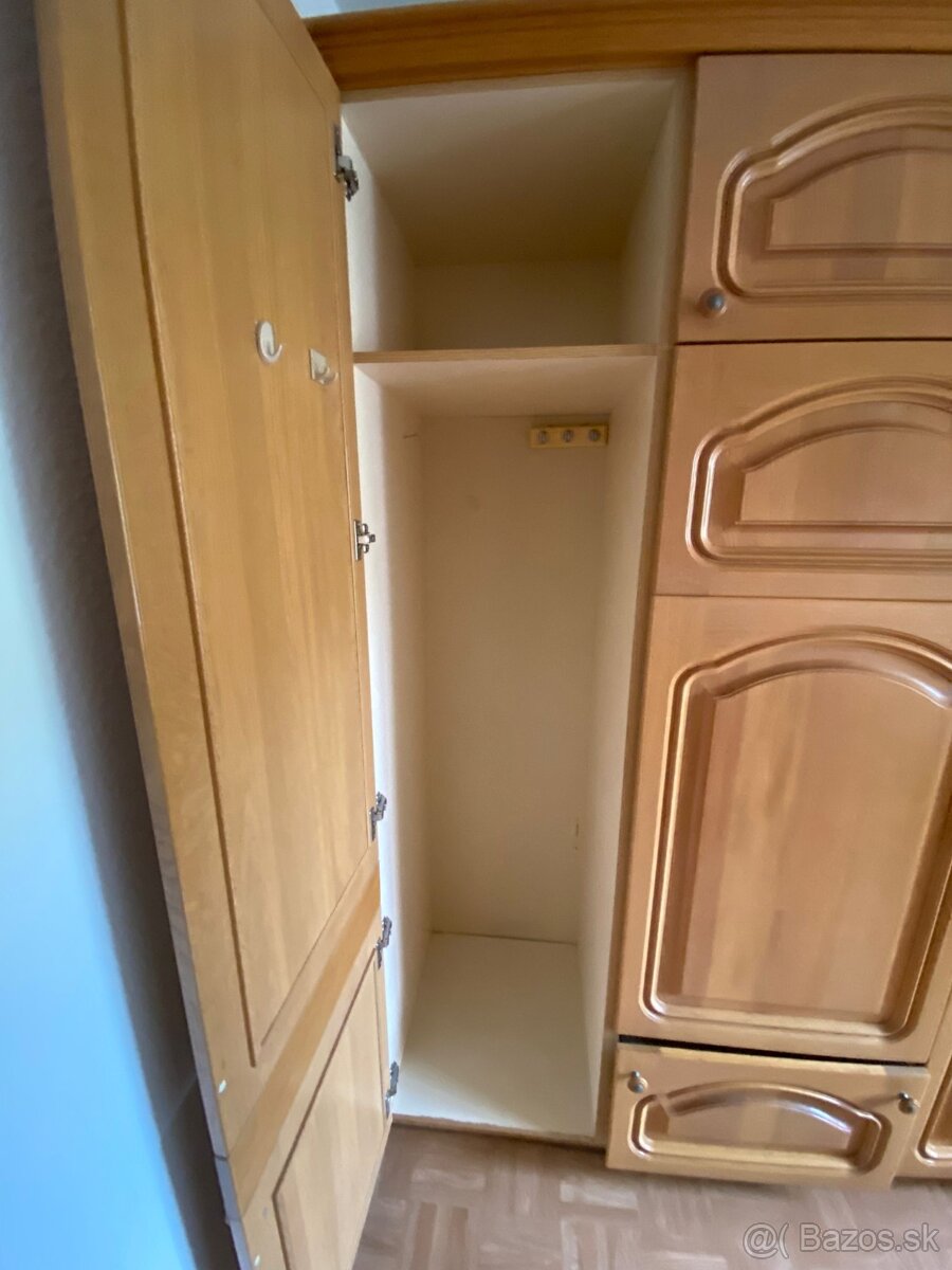 Kuchynská linka z Nemecka so spotrebičmi - 8