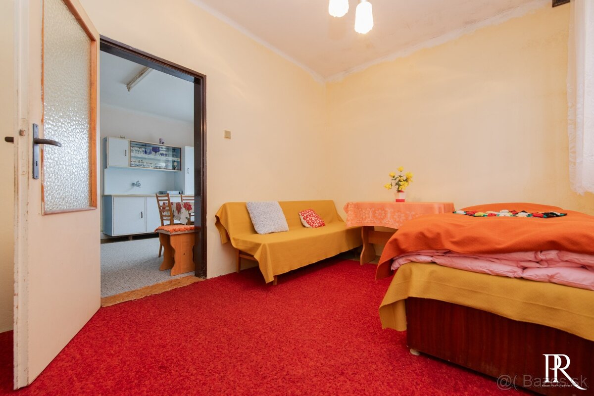 PREDAJ 5 IZBOVÝ RODINNÝ DOM S GARÁŽOU, DOLNÉ TRHOVIŠTE - 8