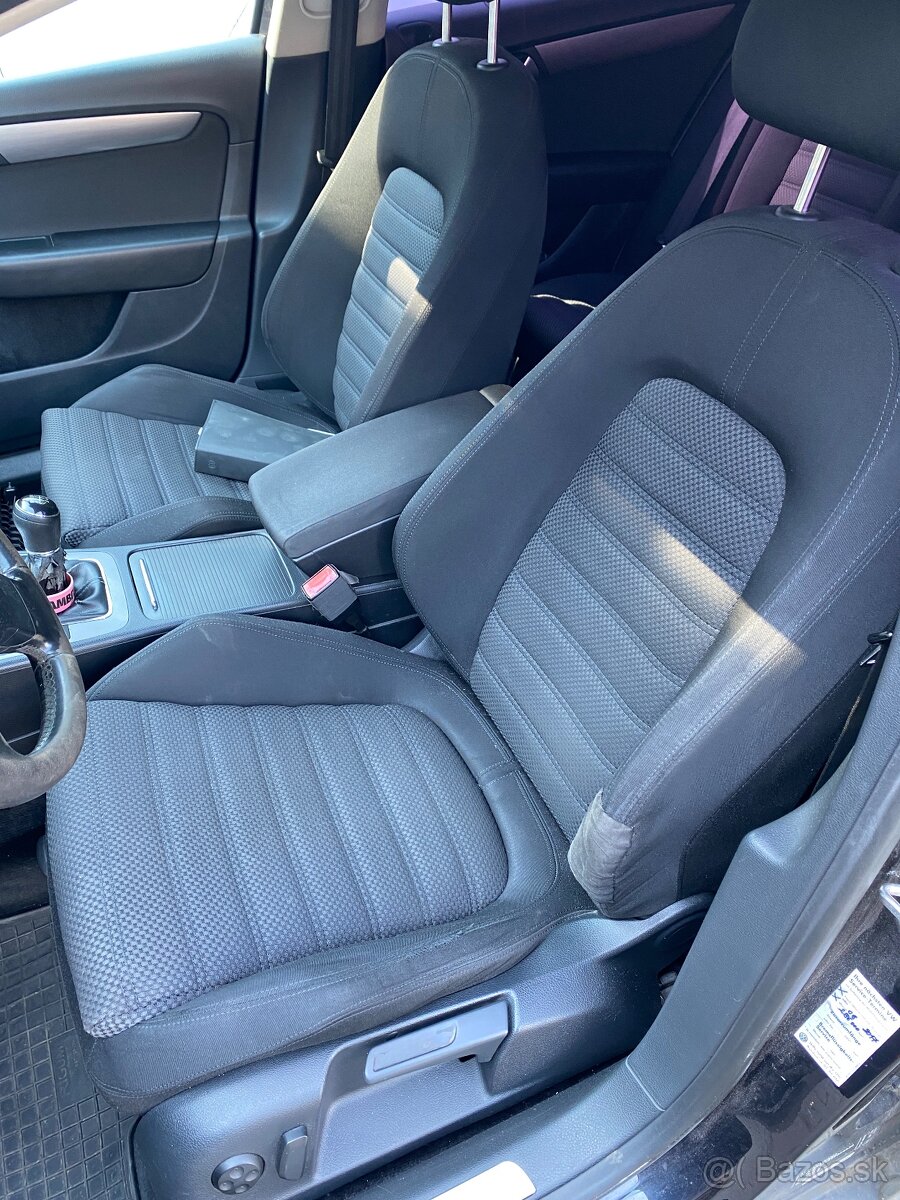 Predám passat 2.0l 103kW r.v2007 - 8