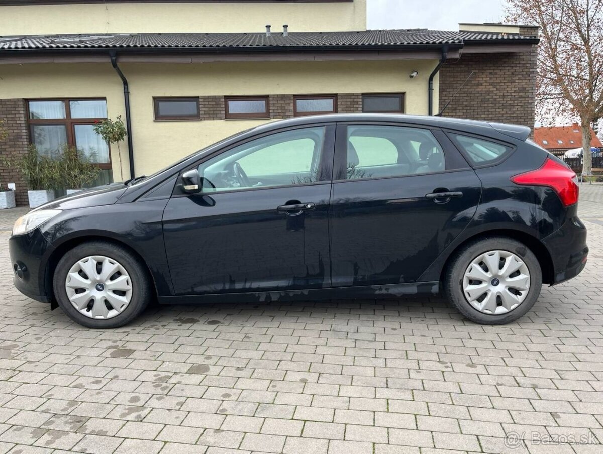Ford Focus 1.0 EcoBoost - 8