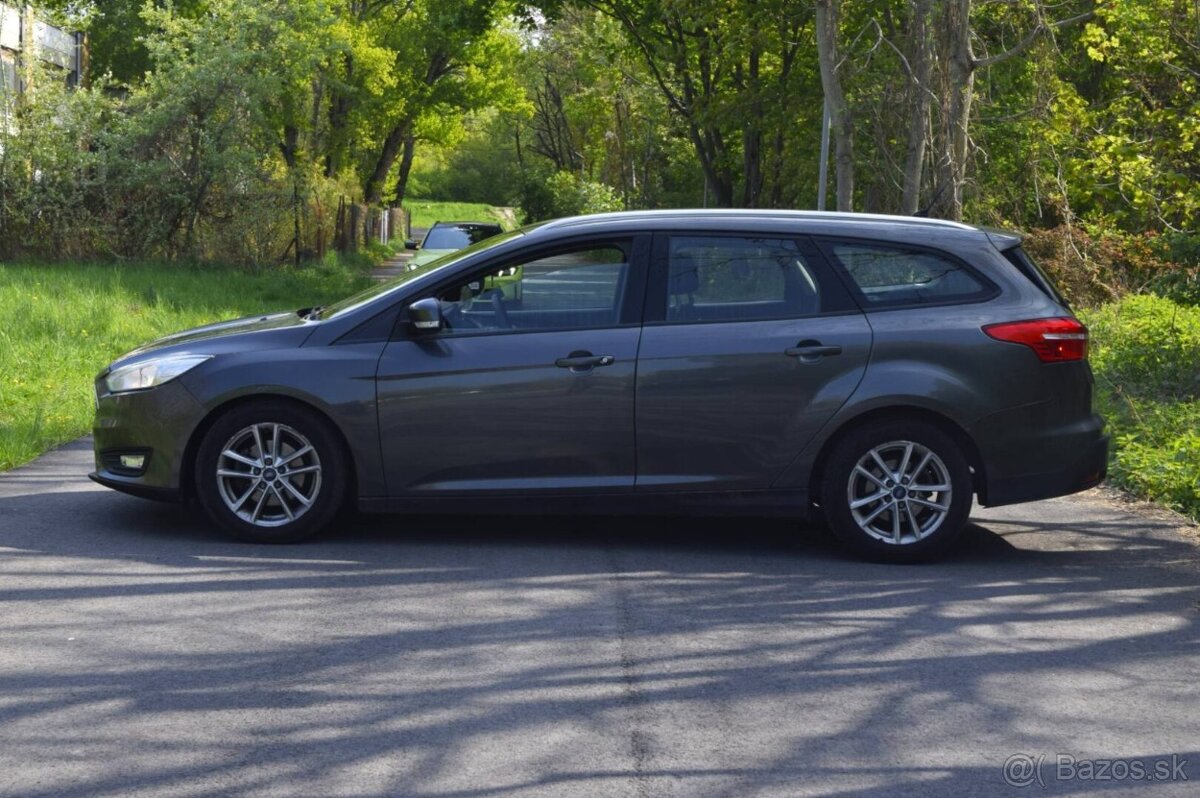 Ford Focus 1.5 TDCI - 8