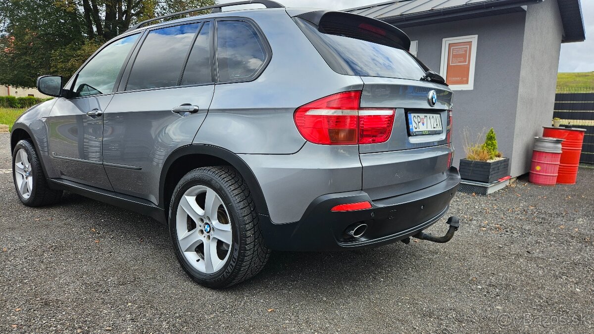 BMW X5 E70 xDrive30d 4X4 - 8