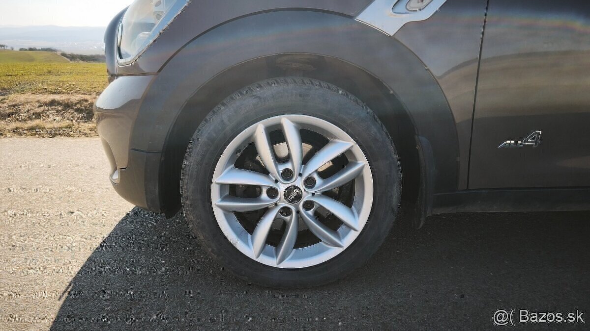 Mini Countryman Cooper D ALL4 A/T - 8