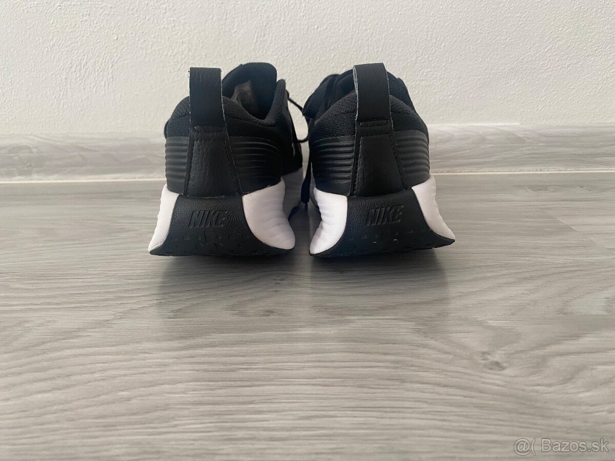 Nike 40,5 - 8