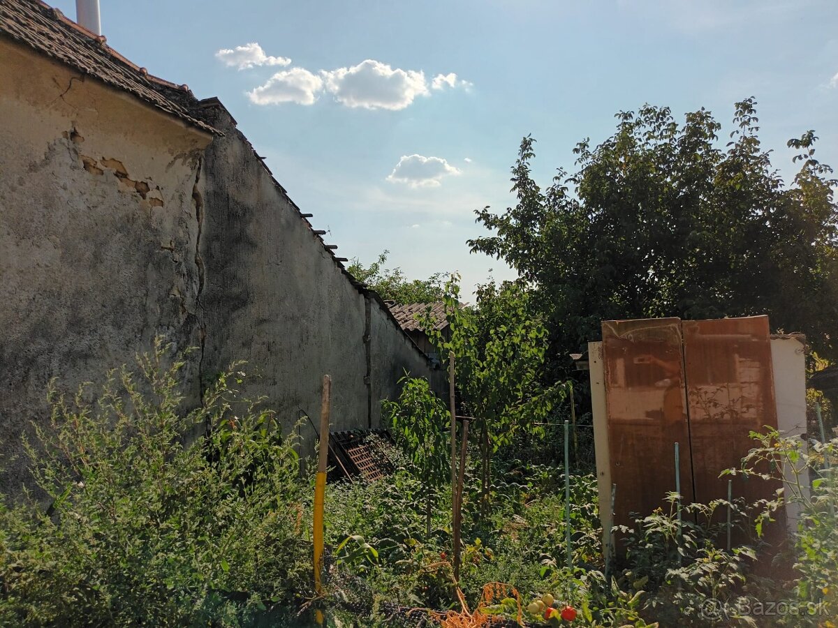 Predaj starší rodinný - 8