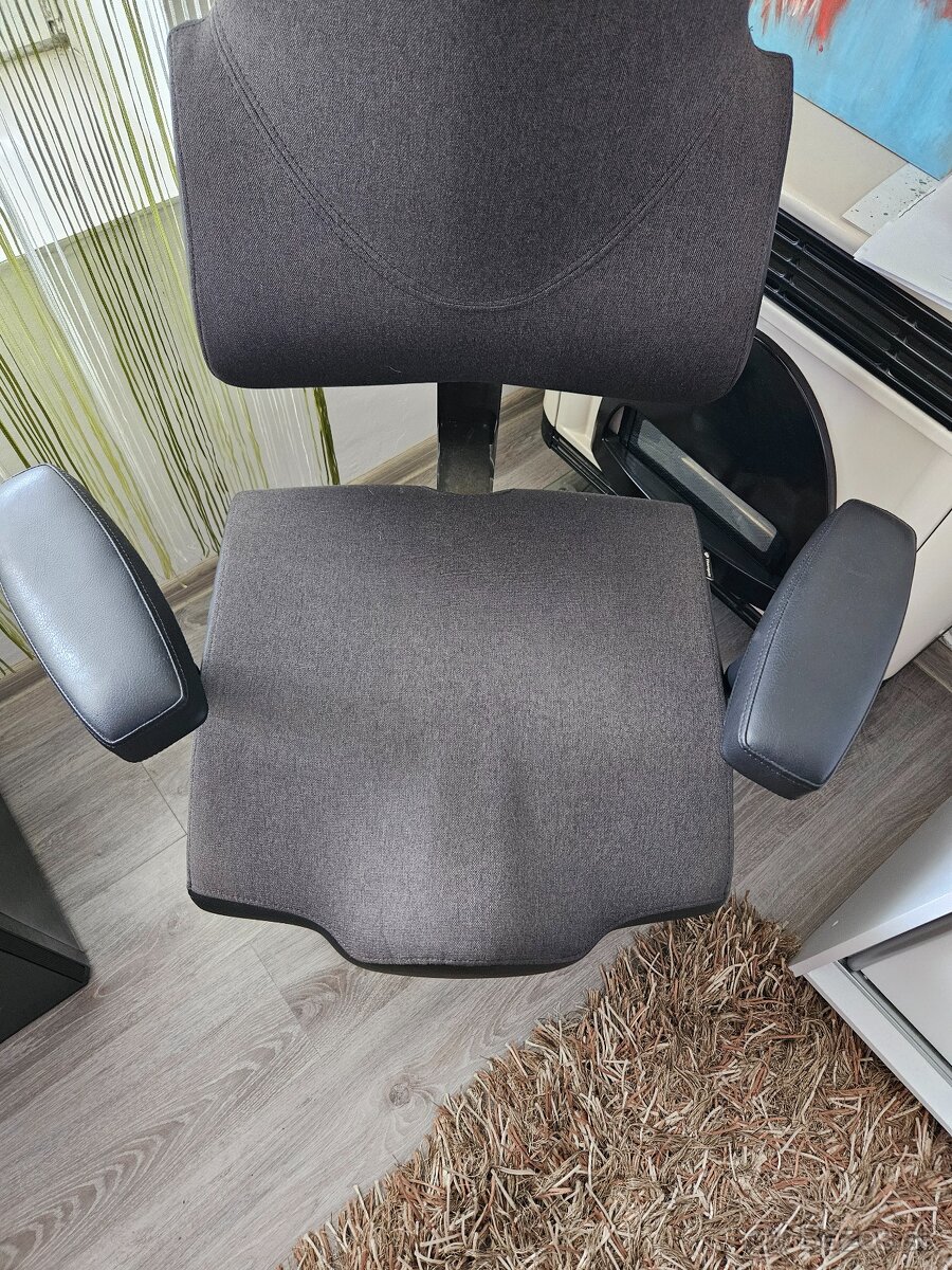 Therapia Body 3 XL kancelarska stolicka 750e - 8