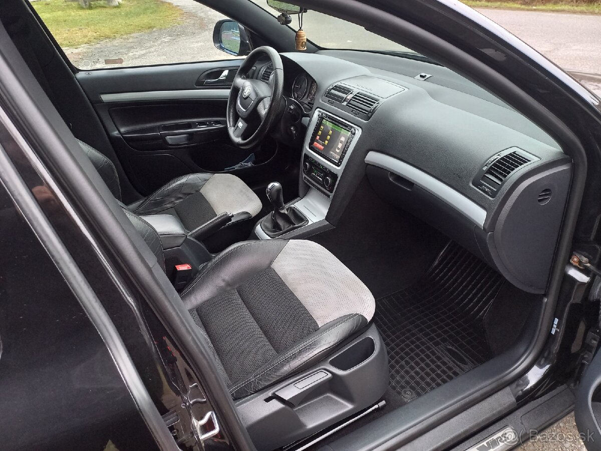 Škoda Octavia RS - 8