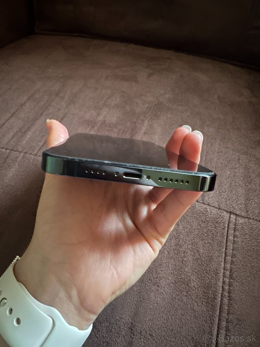 Iphone 12 pro max - 8