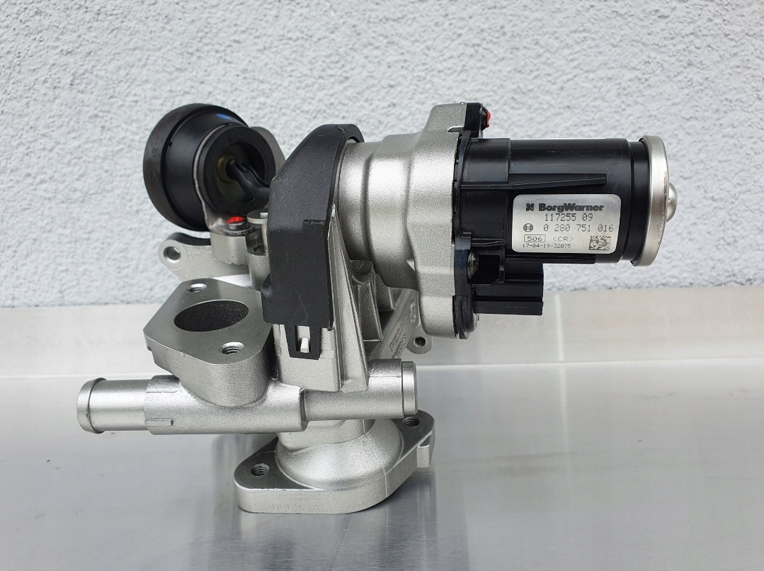 Chladič výfukových plynov EGR - 8