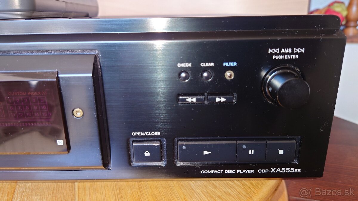 SONY CDP XA555ES - 8